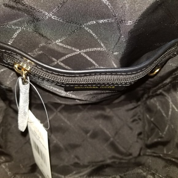 ?MICHAEL KORS RHEA ZIP MEDIUM BACKPACK BLACK WHITE LOGO ANIMAL PRINT TRAVEL BAG